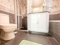 Astoria Park (D14), Condominium #557581221